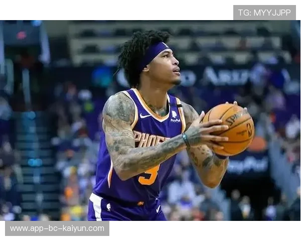 乌布雷突破中路连得4分，锋线活力提升